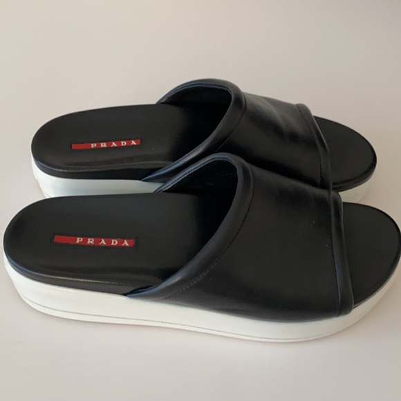 Prada leather slides - Picture 2 of 3